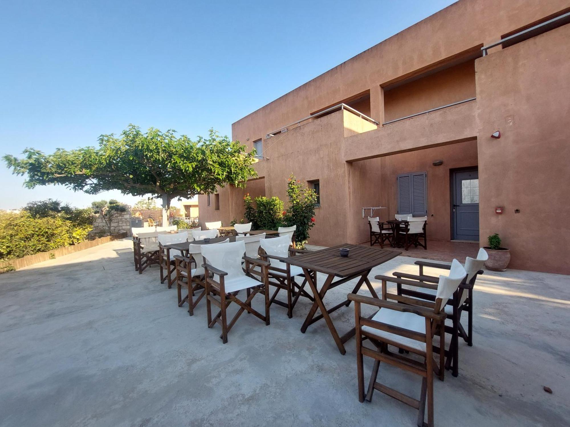 Aparthotel Petradi Livadi  Exterior foto