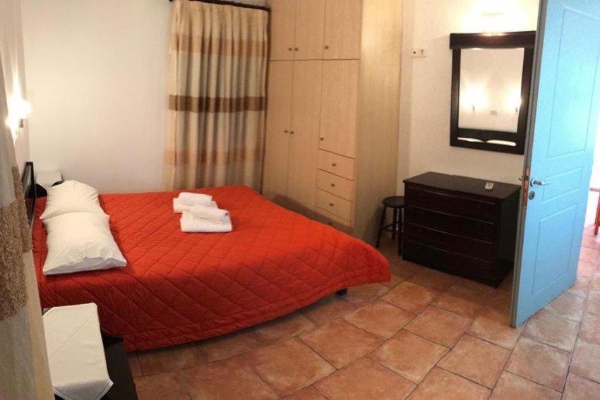 Aparthotel Petradi Livadi  Exterior foto